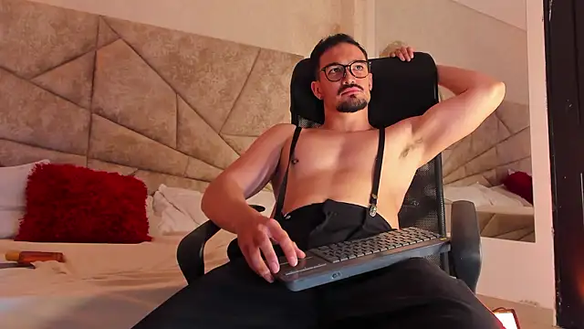 SavageCross1's cam snapshot