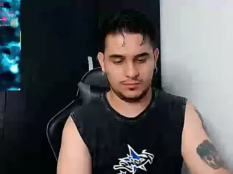 colin_lewis1's cam snapshot