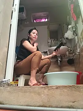 Basanis68's cam snapshot