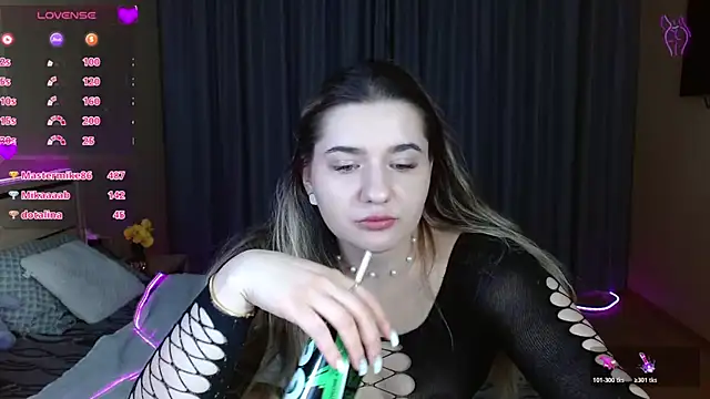 BellaaBlushh's cam snapshot