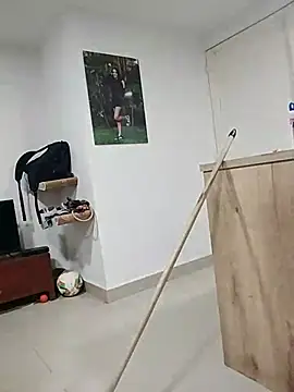 Monita_Med's cam snapshot