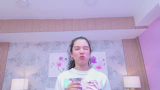 RoxanaAngel's cam snapshot