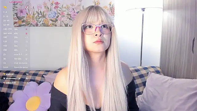 sara_kim_'s cam snapshot