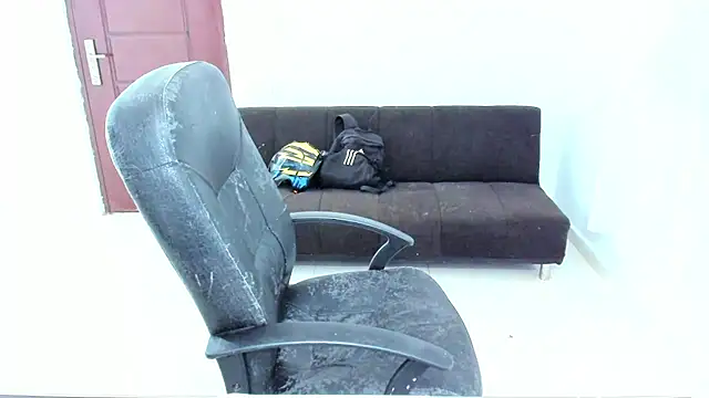 Chandler_ken's cam snapshot