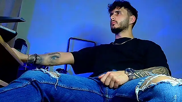 XanderCage99's cam snapshot