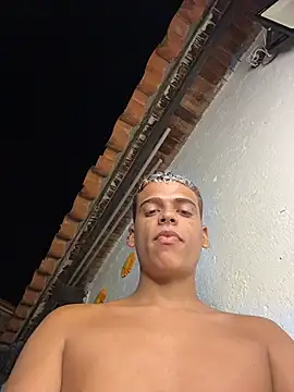 PrincesLeo's cam snapshot