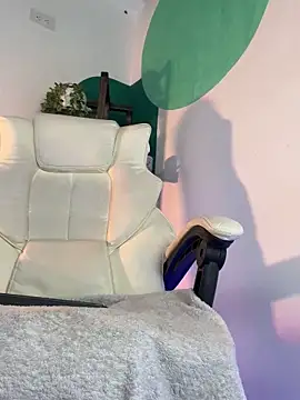 LollaByer live sex cam