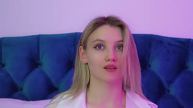 StacyEvances's cam snapshot