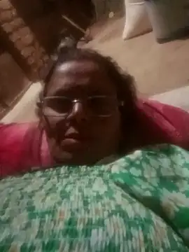 Pinki_rajak live sex cam