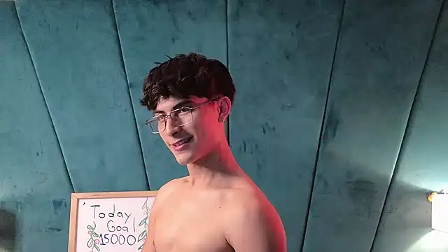 Aaron_Eze's cam snapshot