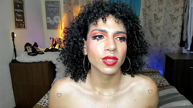 Angel_White25's cam snapshot