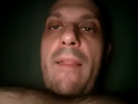 leinadprof's cam snapshot