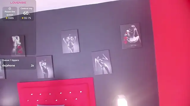 lilyth_adam's cam snapshot