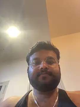 HonedGrub live sex cam