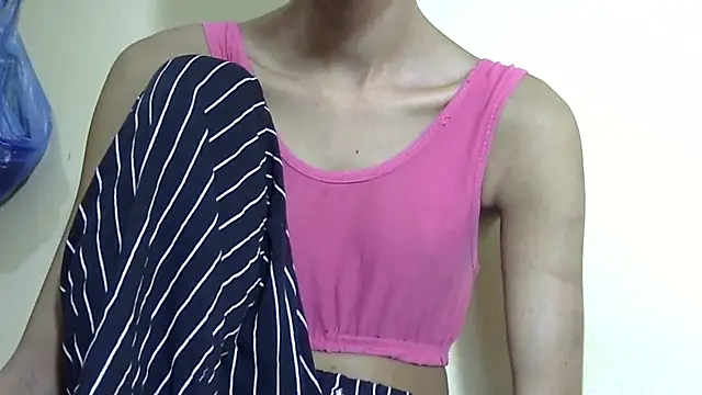 Anu_tiny's cam snapshot