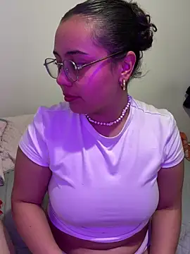 tuli_aily's cam snapshot