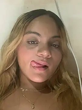 ayla0881 live sex cam