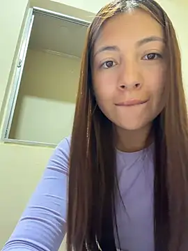 Karlee_Grey1's cam snapshot