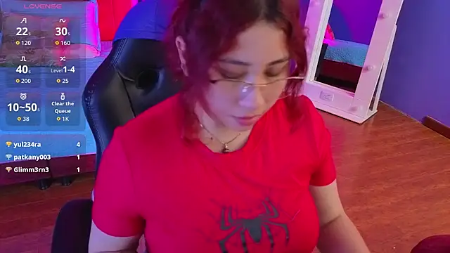 littlee_red's cam snapshot