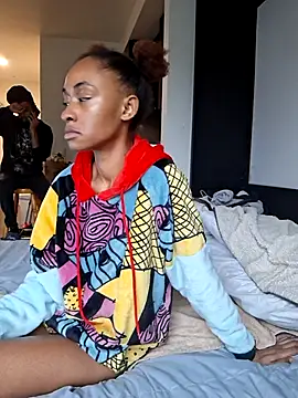 Cinnamonbunn's cam snapshot