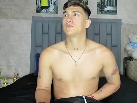 Alann_Smith_X's cam snapshot