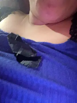 Moaa_llTa-stIcc941's cam snapshot