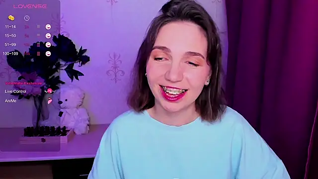 KindHazelHere_'s cam snapshot