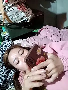 little-effy's cam snapshot