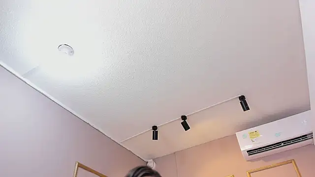 NahimiThompson's cam snapshot