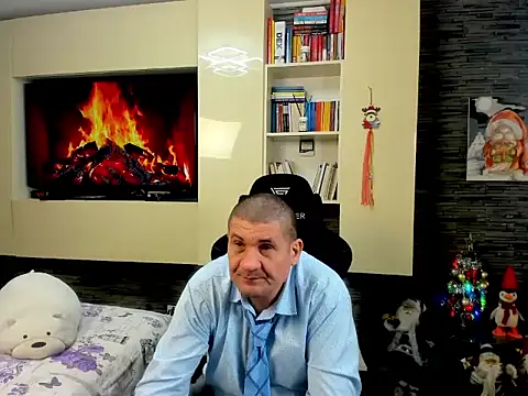 SpartacusDaddy48's cam snapshot