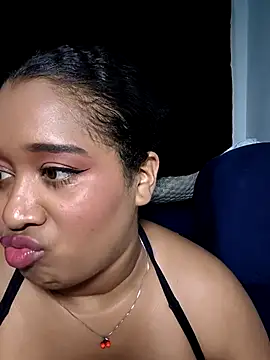 Yera_brown69's cam snapshot