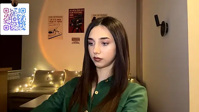 LinaMour live sex cam