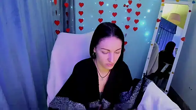 Aurora_Loveu's cam snapshot