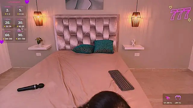 aisha_sakina live sex cam