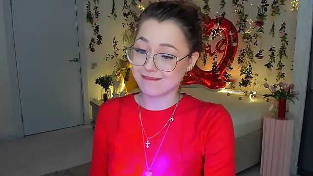 SereneFlame's cam snapshot