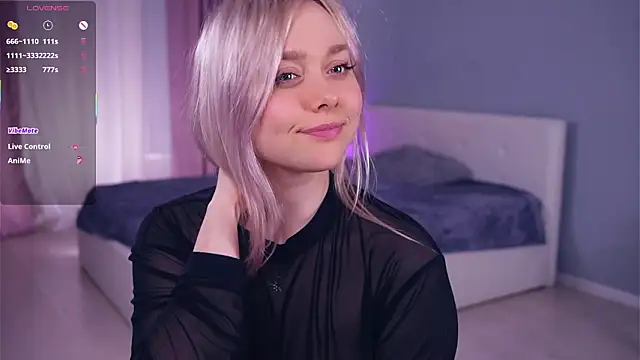 AccaCroyle live sex cam