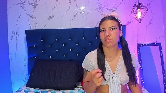 Cherry_sweetty11's cam snapshot