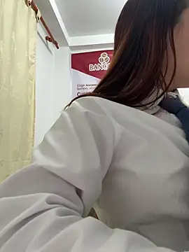 Emily-7_ live sex cam