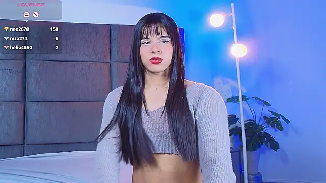 Slenna_Moon live sex cam