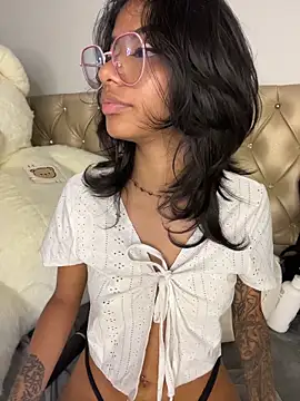 TweetiePieXXX live sex cam