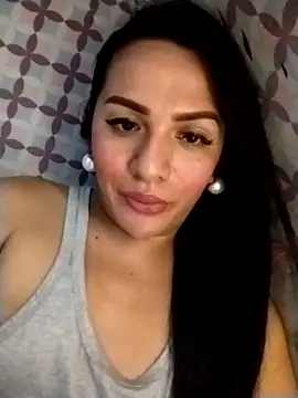 Yourbabyshane live sex cam