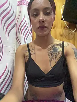 Emily-Fire live sex cam