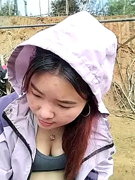 lylylove live sex cam