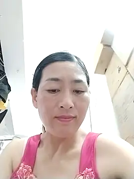 lris-Beauty77's cam snapshot