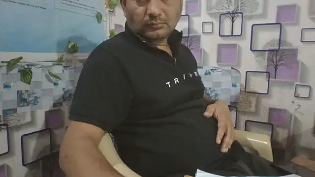 KUMA_500 live sex cam