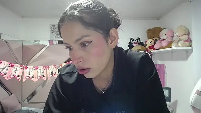 Mia_garcia28 live sex cam