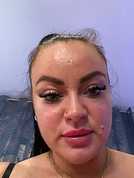 HotLivv69 live sex cam