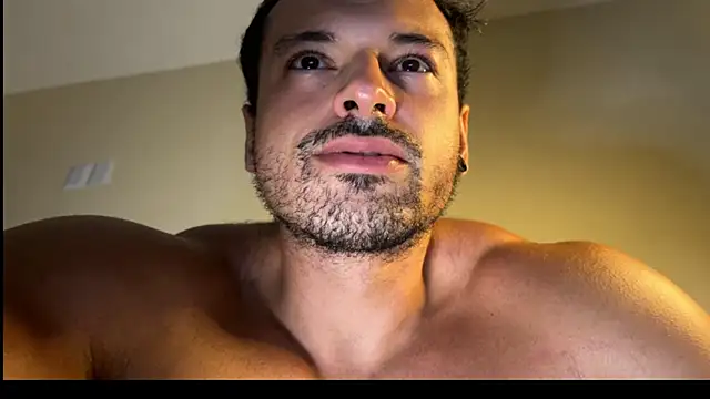 Lucasfit24 live sex cam