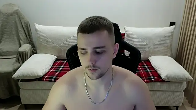 Larstar01 live sex cam