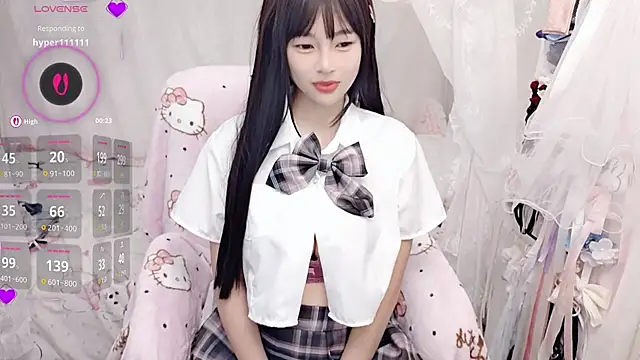 9aunatiis live sex cam